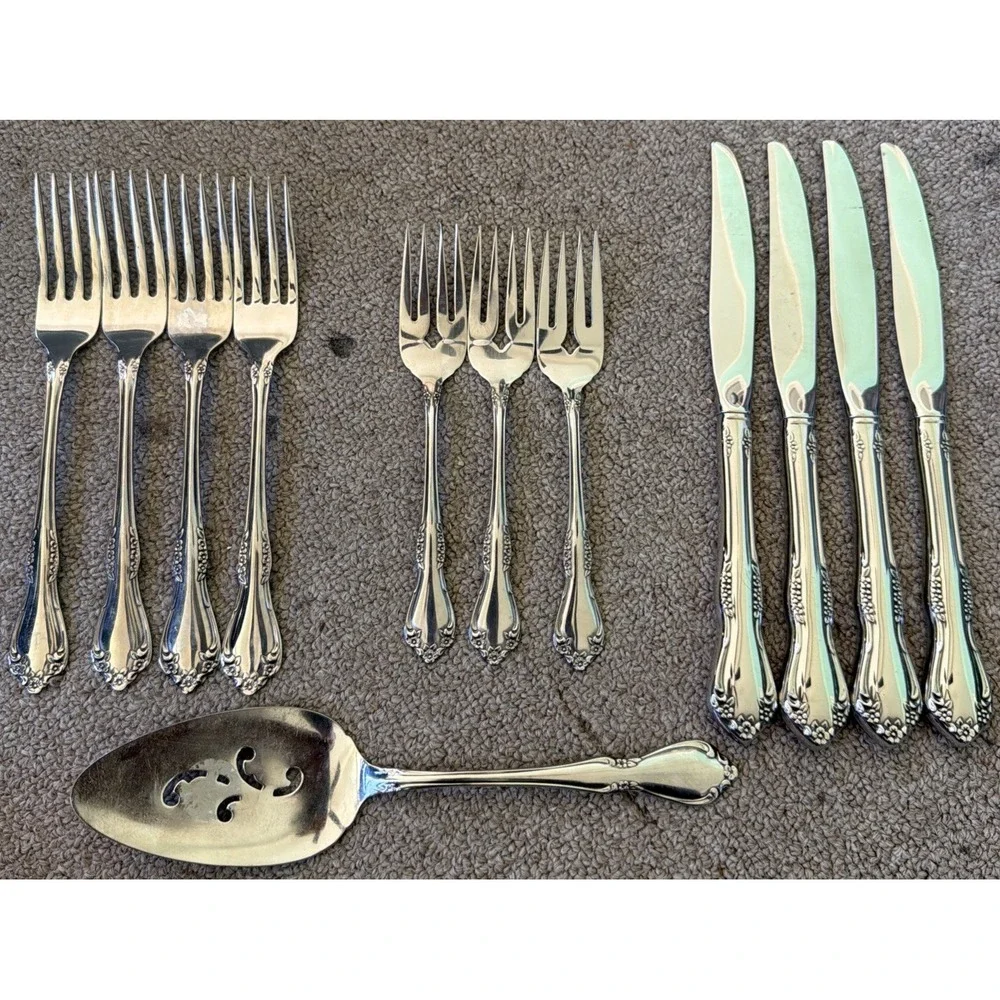 Lot of 12 Wm A Rogers Oneida LTD Mansfield Amadeus Deluxe Stainless Flatware EUC